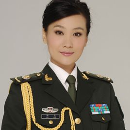 谭晶照片