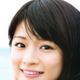 前田忧佳照片