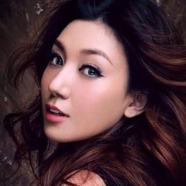 瑞儿照片