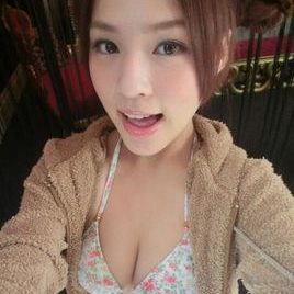 王毓菲照片