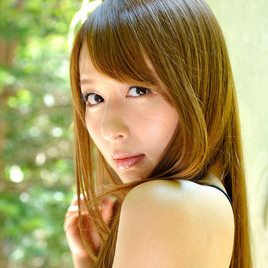 希崎杰西卡希崎谢西嘉照片