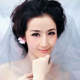 肖汀照片