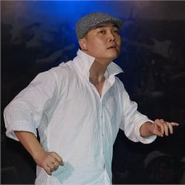 杨敬林照片