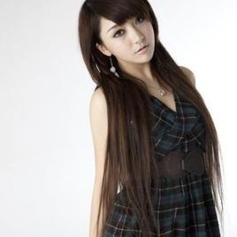 杨雅诺照片