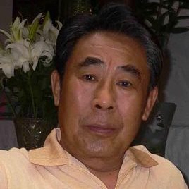 李文启照片