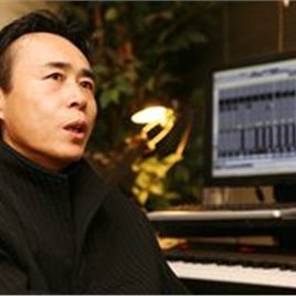 平泽进照片