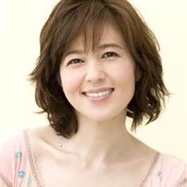 石野真子照片