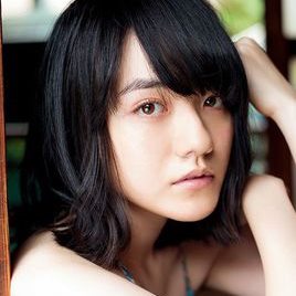 小岛藤子照片