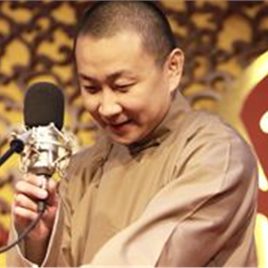 王声照片