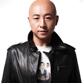 周晓鸥照片