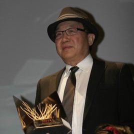 许冠文照片