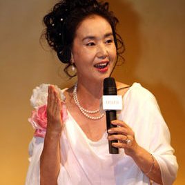 中野良子照片