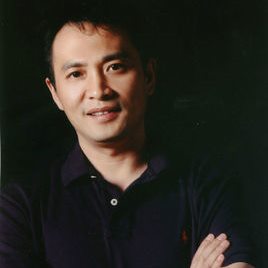 丁志诚照片