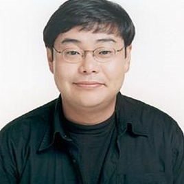 田口浩正照片