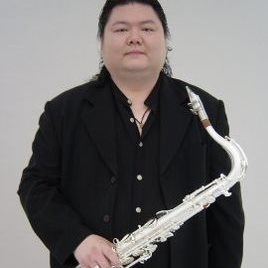 戎祥照片