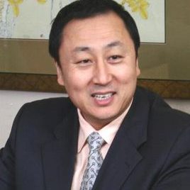 李志强照片