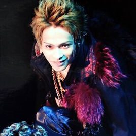 上田龙也照片
