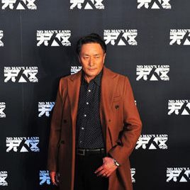 多布杰照片