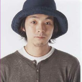 宫藤官九郎照片