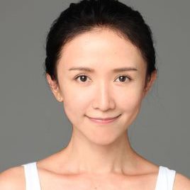 彭心宜照片