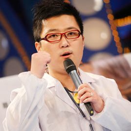 潘奕照片