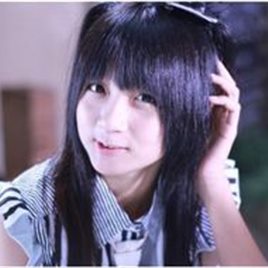 许雅涵照片