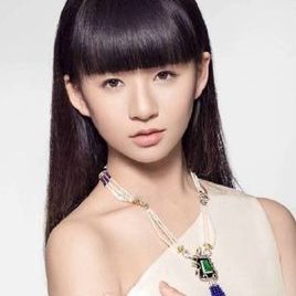 小彩旗照片
