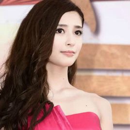 李心艾照片