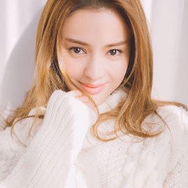 维妮照片