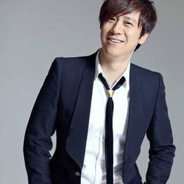 解晓东照片