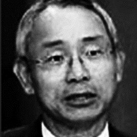 李百万照片