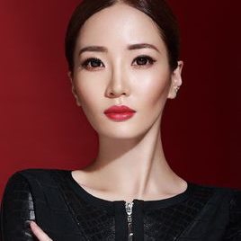 陈一玲照片