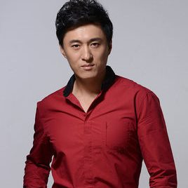 李亚天照片