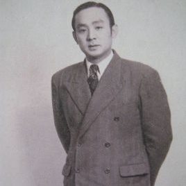 梁醒波照片